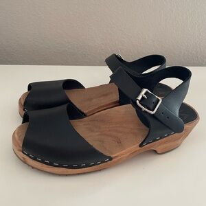MIA Black Leather Mules with Wooden Sole